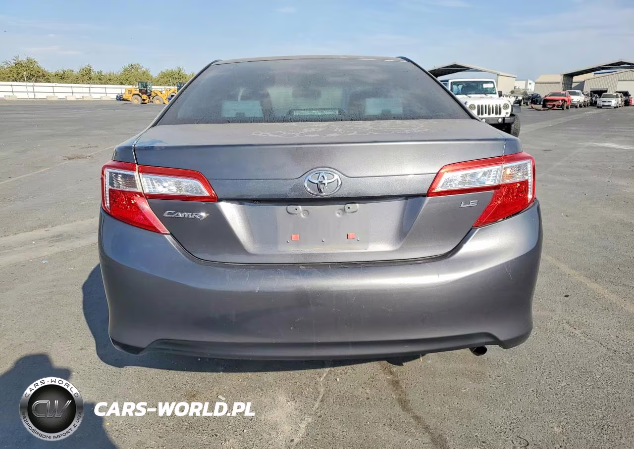 2014 Toyota Camry Le VIN:4T4BF1FKXER385252 - 6