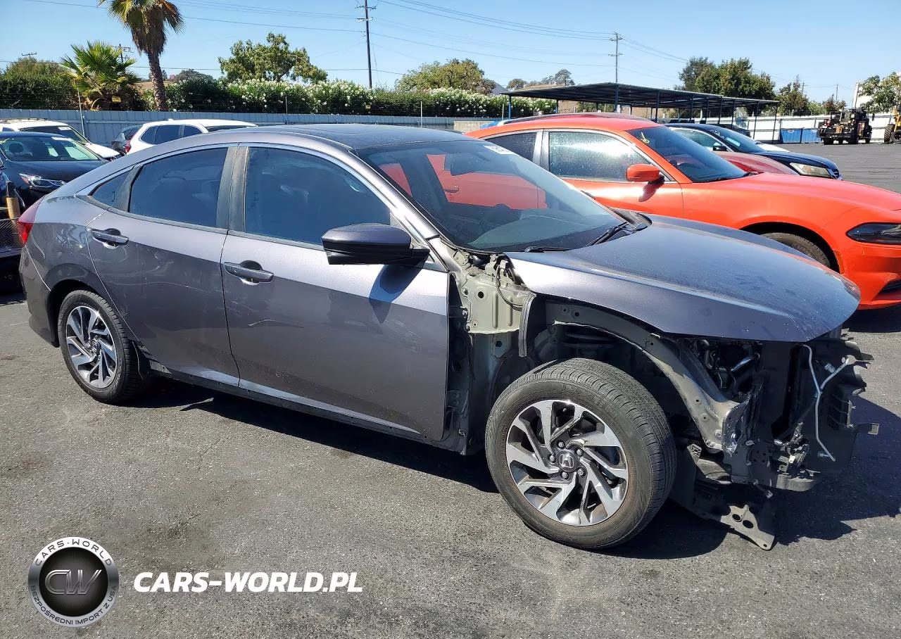 2018 Honda Civic Ex VIN:2HGFC2F7XJH513076 - 4