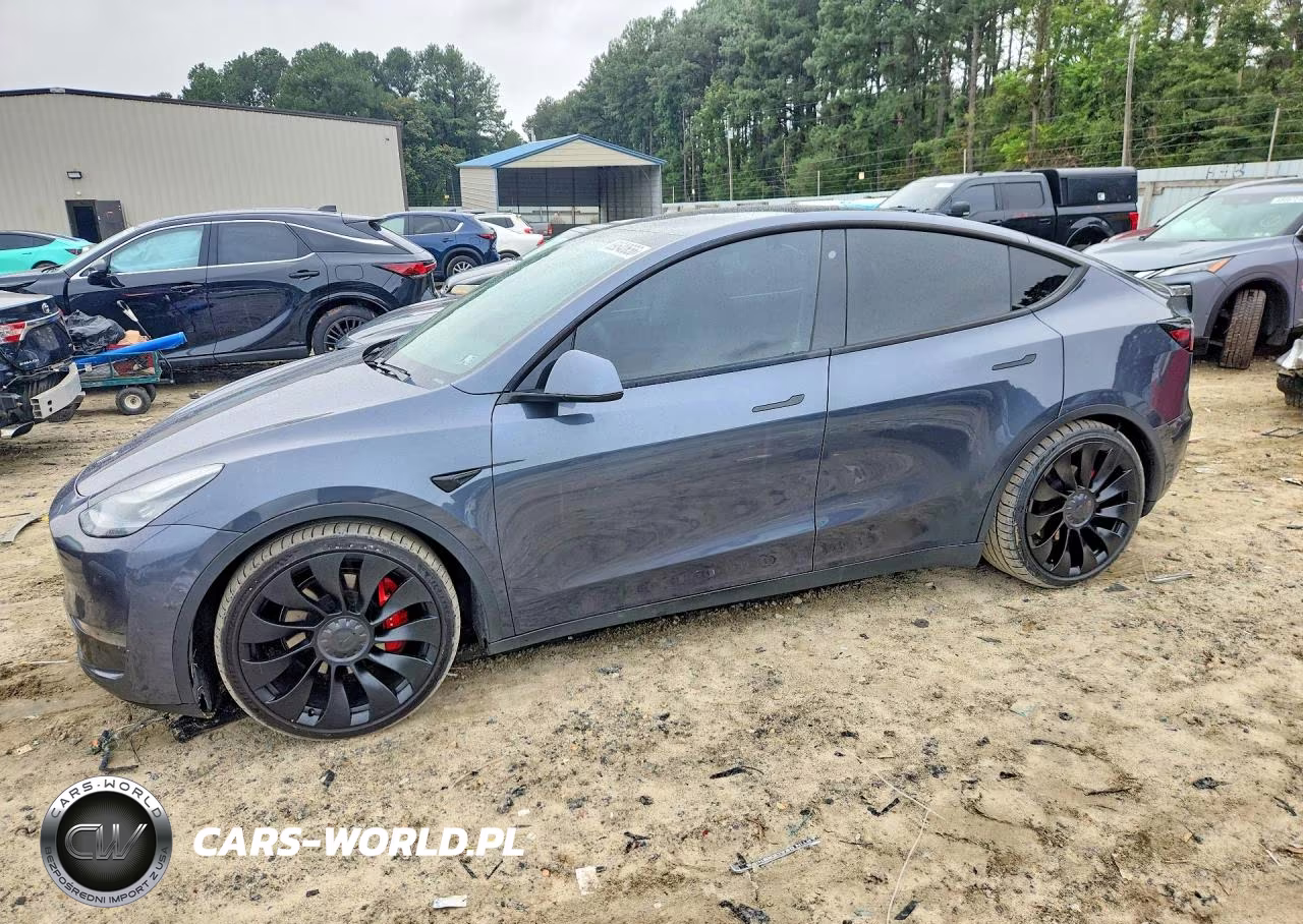 2020 Tesla Model Y – zdjęcie 1 z 13