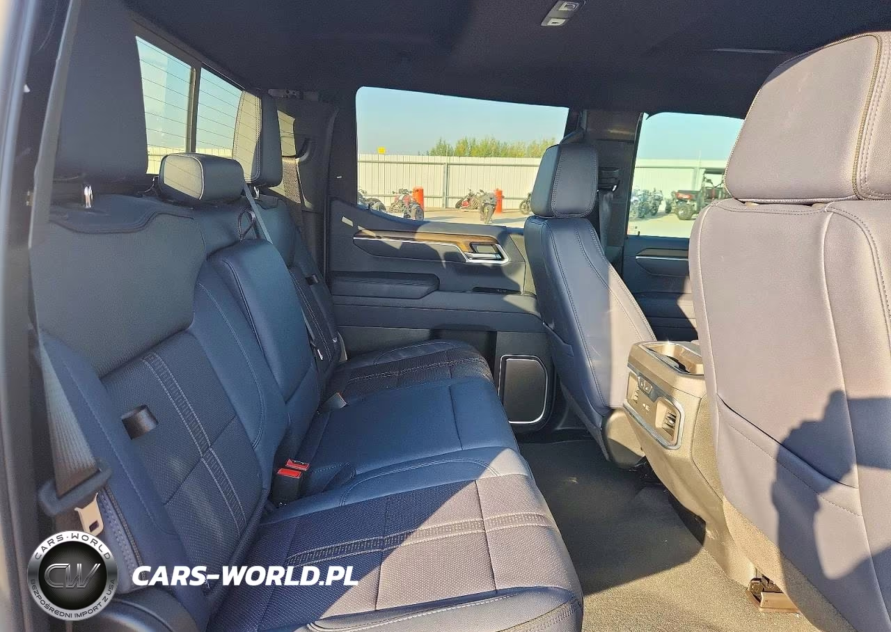 2026 Chevrolet Silverado K1500 High Country VIN:1GCUKJEL8TZ340534 - 10