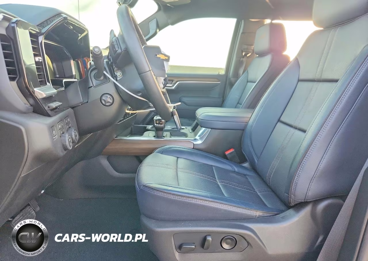 2026 Chevrolet Silverado K1500 High Country VIN:1GCUKJEL8TZ340534 - 7