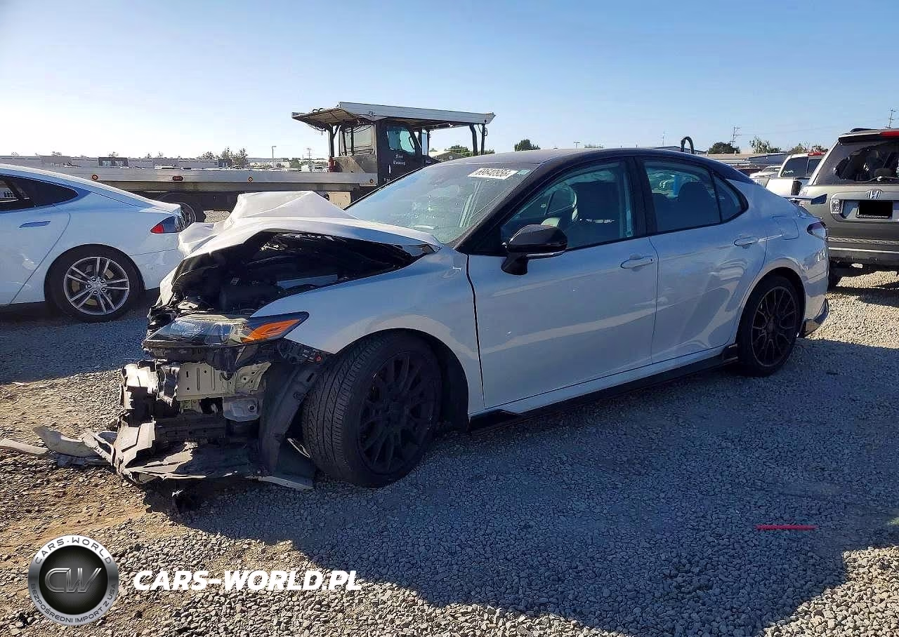 2021 Toyota Camry Trd