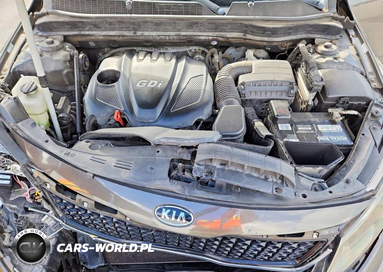 2012 Kia Optima Lx VIN:5XXGM4A7XCG063860 - 11