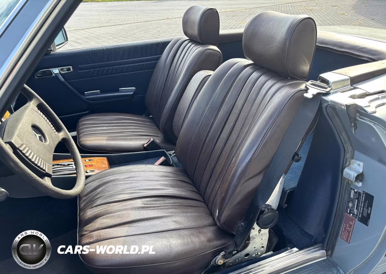 1982 Mercedes-Benz 380 VIN:WDBBA45A4CB016031 - 11