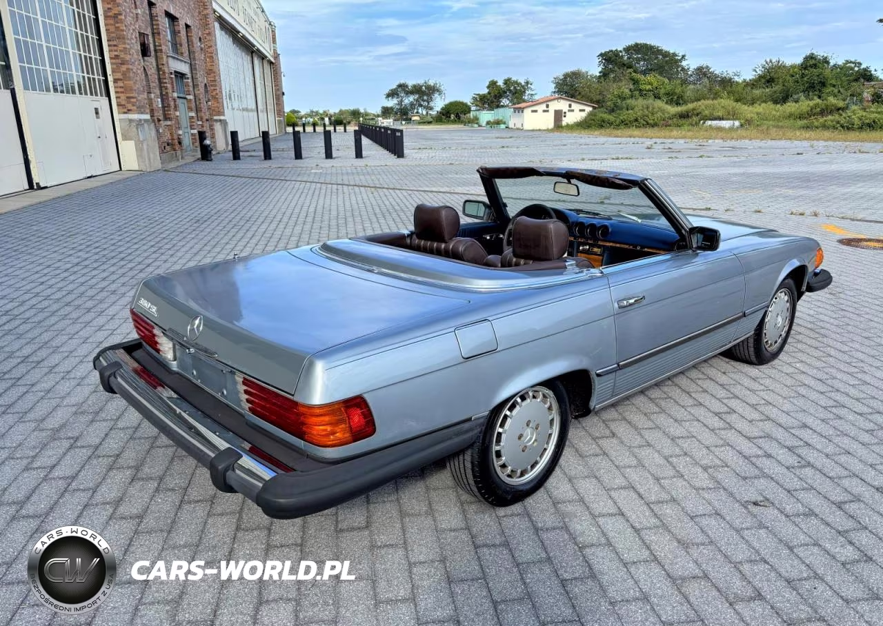 1982 Mercedes-Benz 380 VIN:WDBBA45A4CB016031 - 4