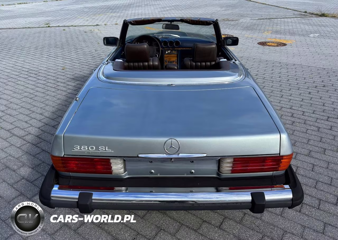 1982 Mercedes-Benz 380 VIN:WDBBA45A4CB016031 - 7