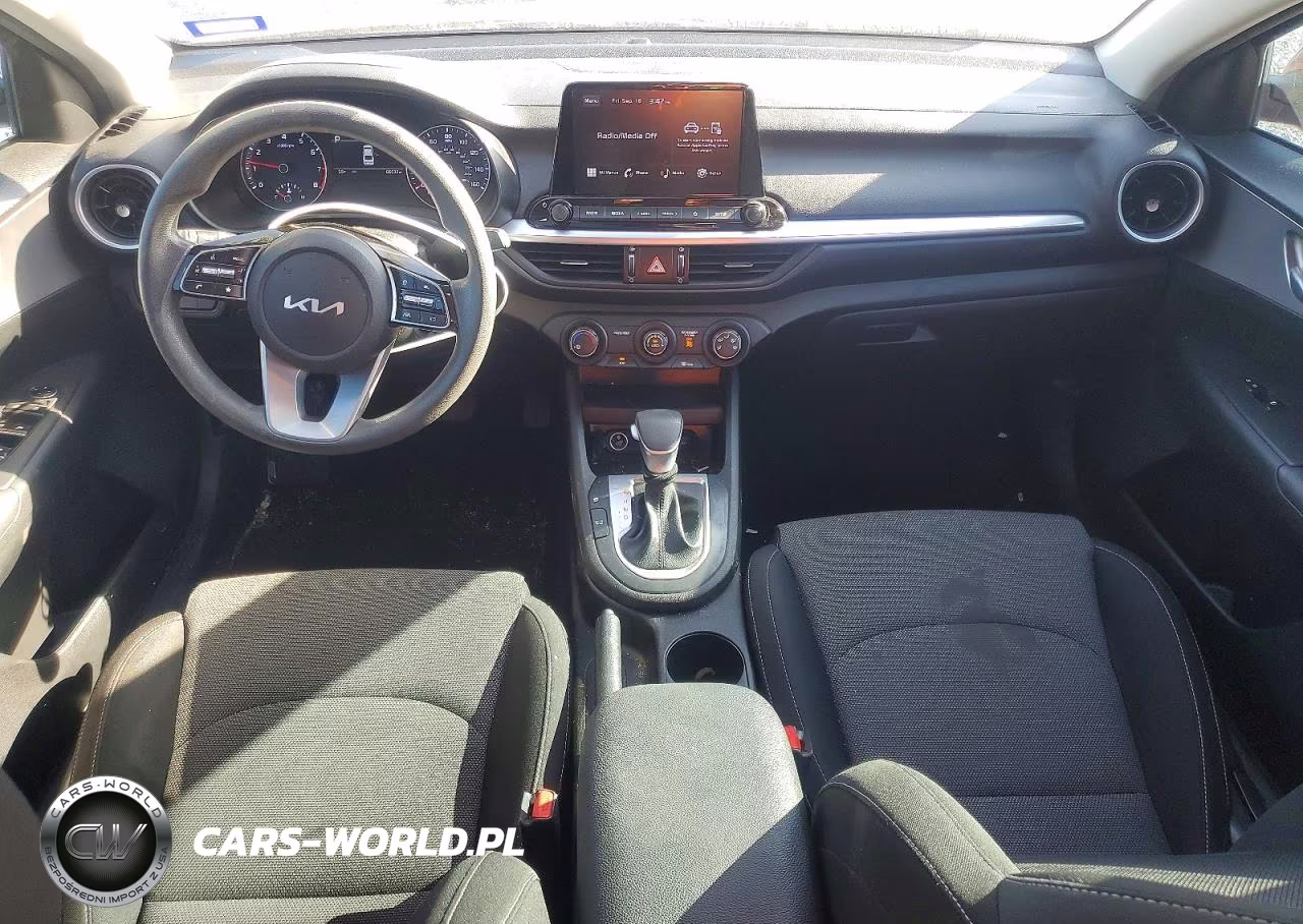 2023 Kia Forte Lxs VIN:3KPF24AD2PE509294 - 8