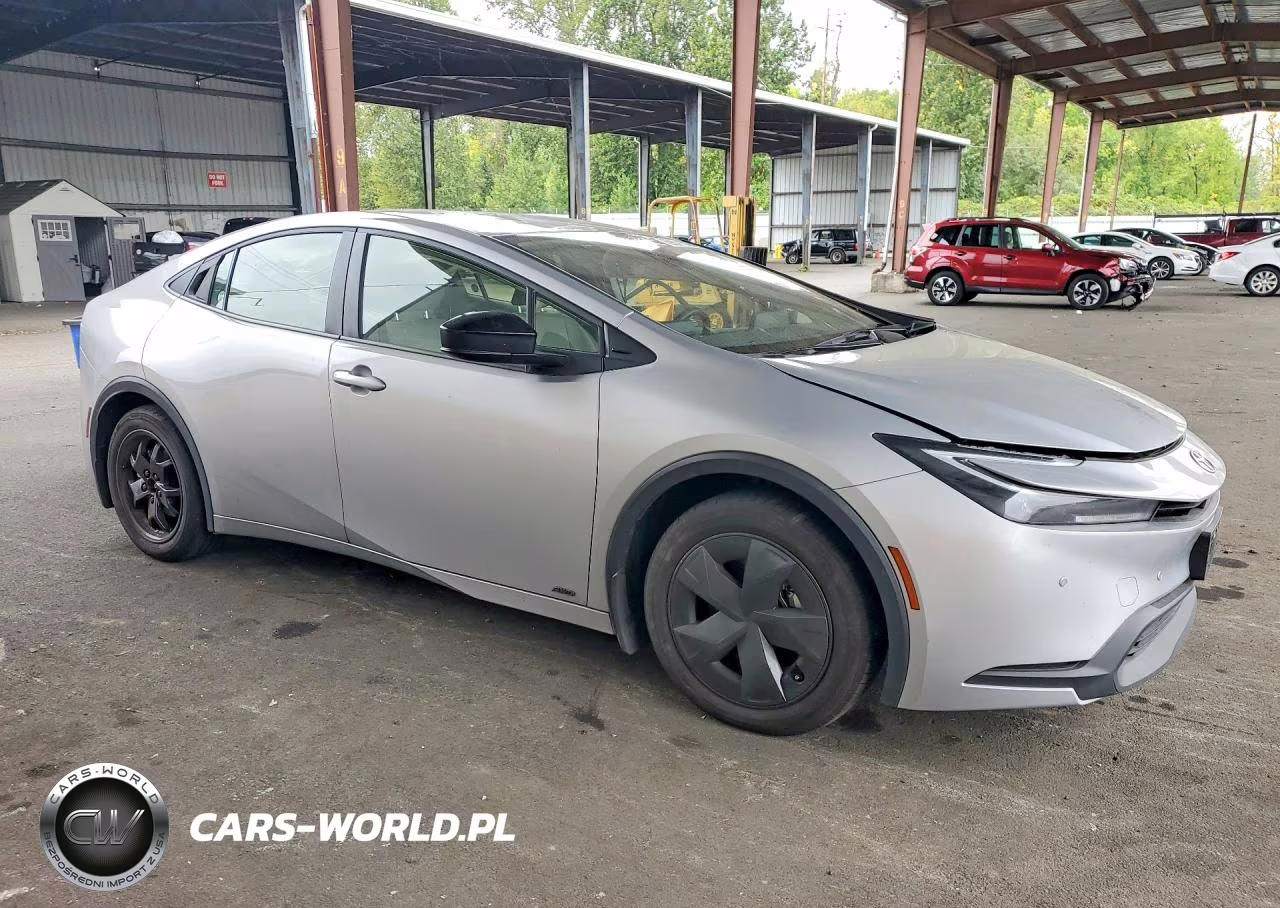 2024 Toyota Prius Le VIN:JTDADABU5R3020738 - 4