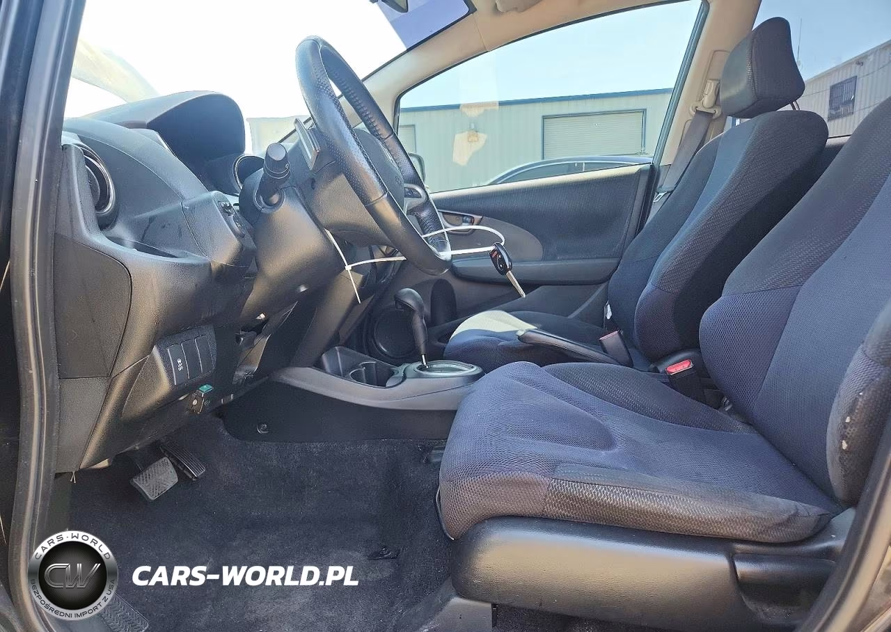 2012 Honda Fit Sport VIN:JHMGE8H55CC012080 - 7