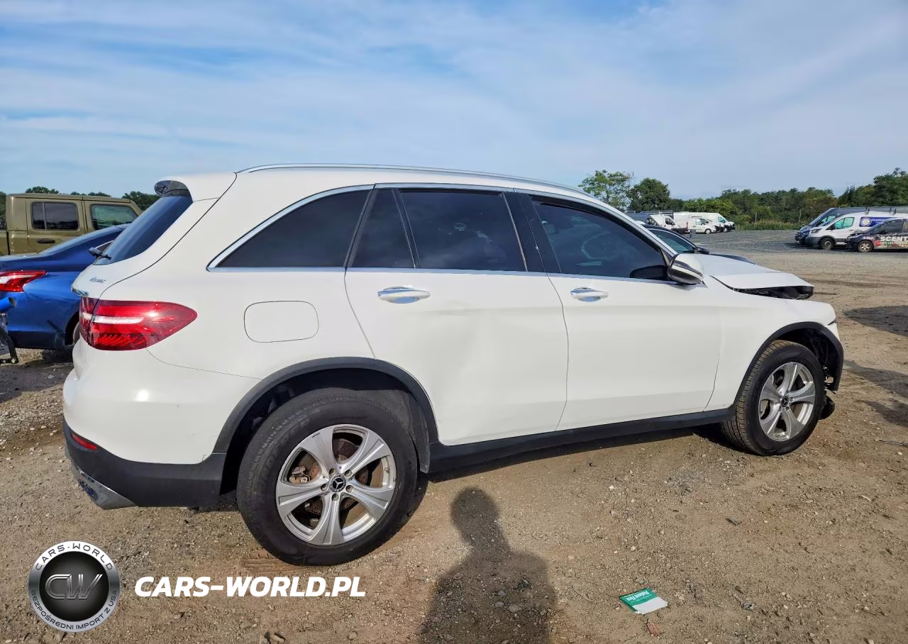 2018 Mercedes-Benz Glc 300 4Matic VIN:WDC0G4KB9JV094508 - 3