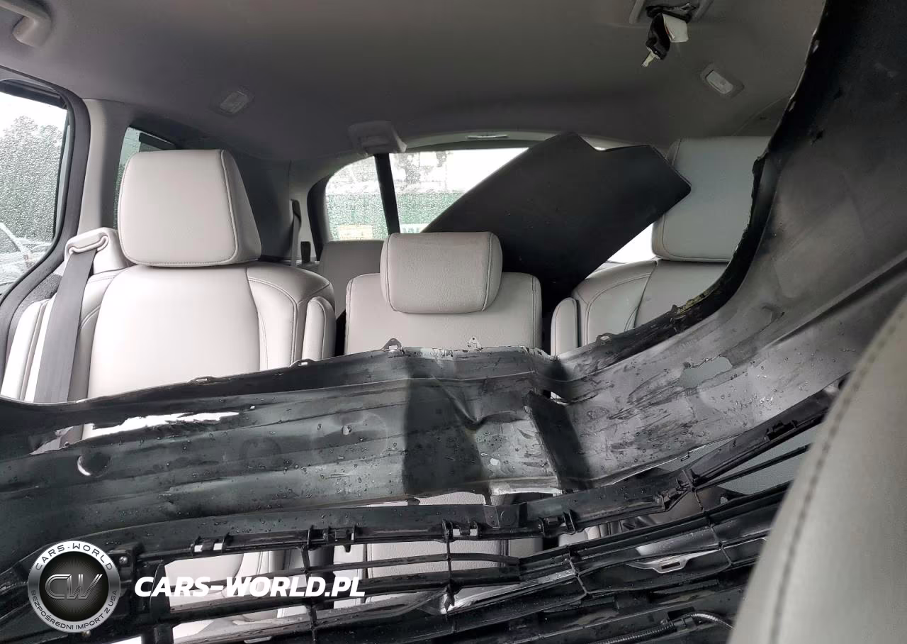 2022 Honda Odyssey Touring VIN:5FNRL6H82NB067607 - 10