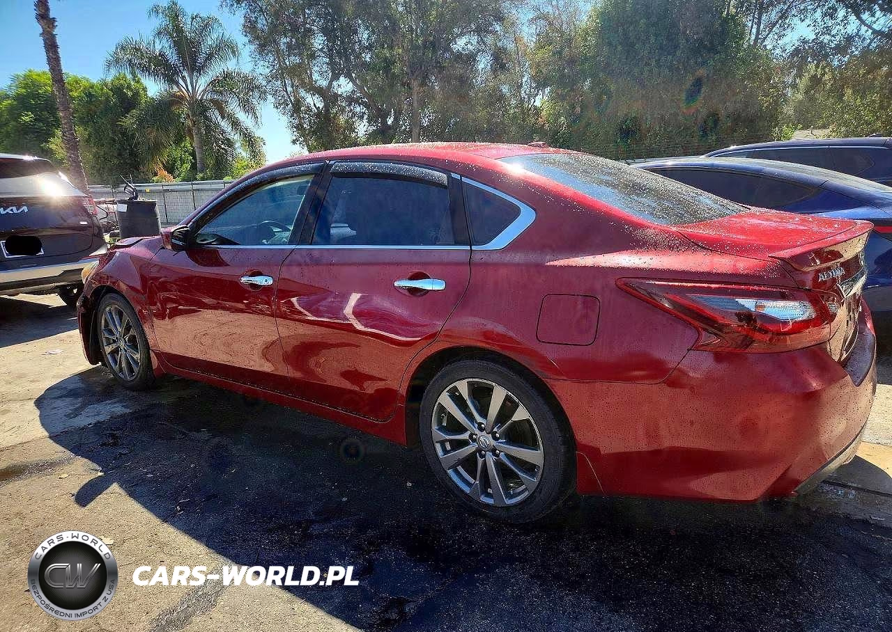2018 Nissan Altima 2.5 Sr VIN:1N4AL3APXJC295686 - 2