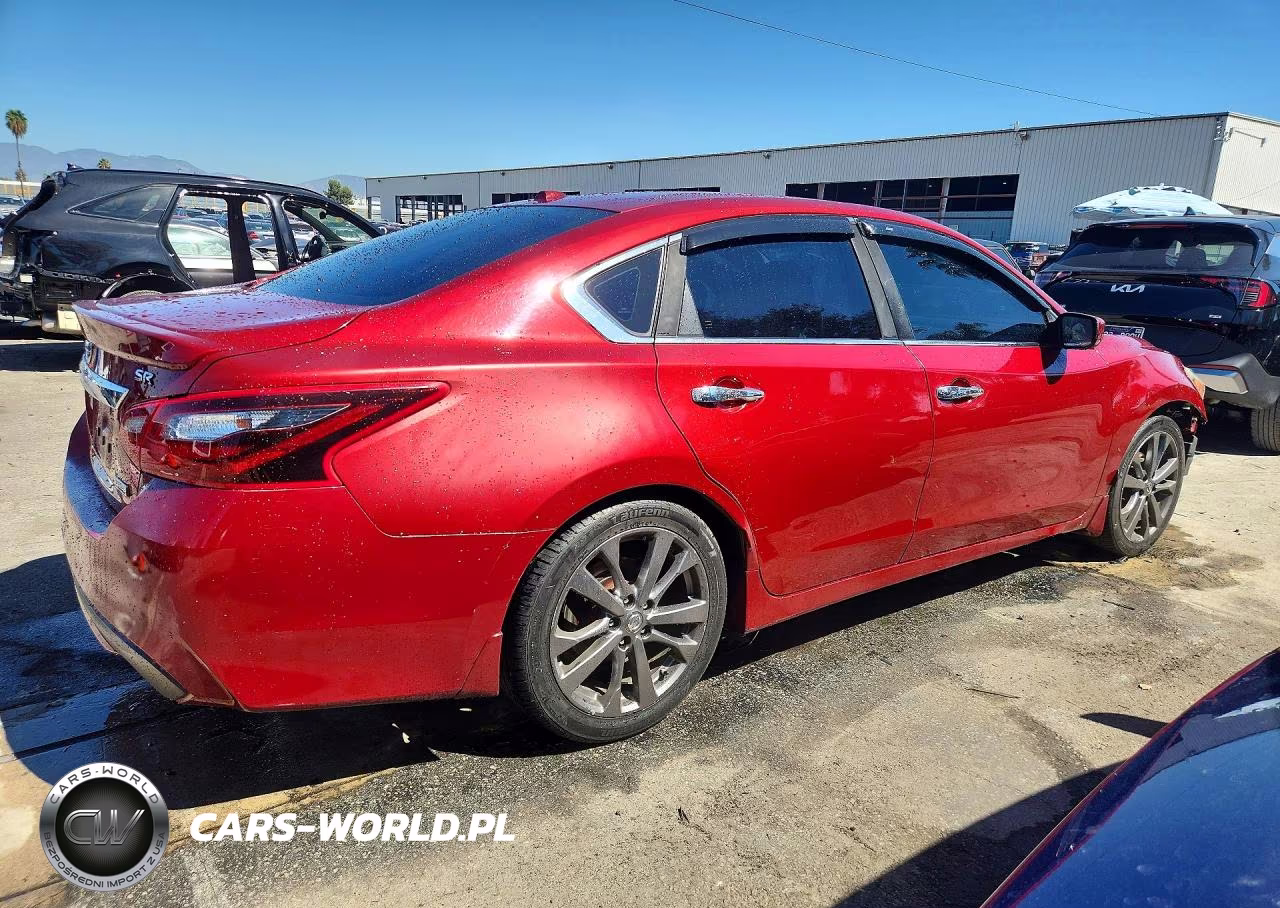 2018 Nissan Altima 2.5 Sr VIN:1N4AL3APXJC295686 - 3