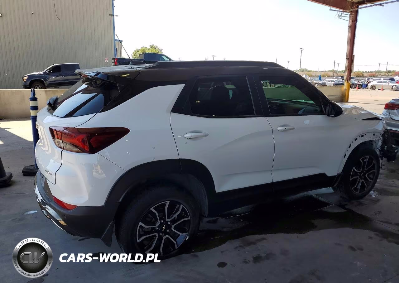 2021 Chevrolet Trailblazer Activ VIN:KL79MSSL3MB160492 - 3