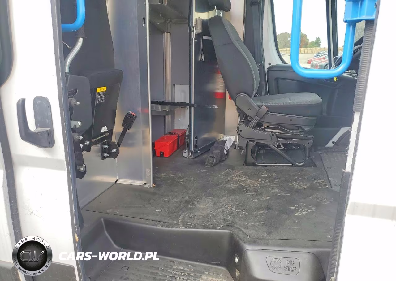 2024 Ram Promaster 3500 Delivery Van VIN:3C6MRWAZ3RE109913 - 11