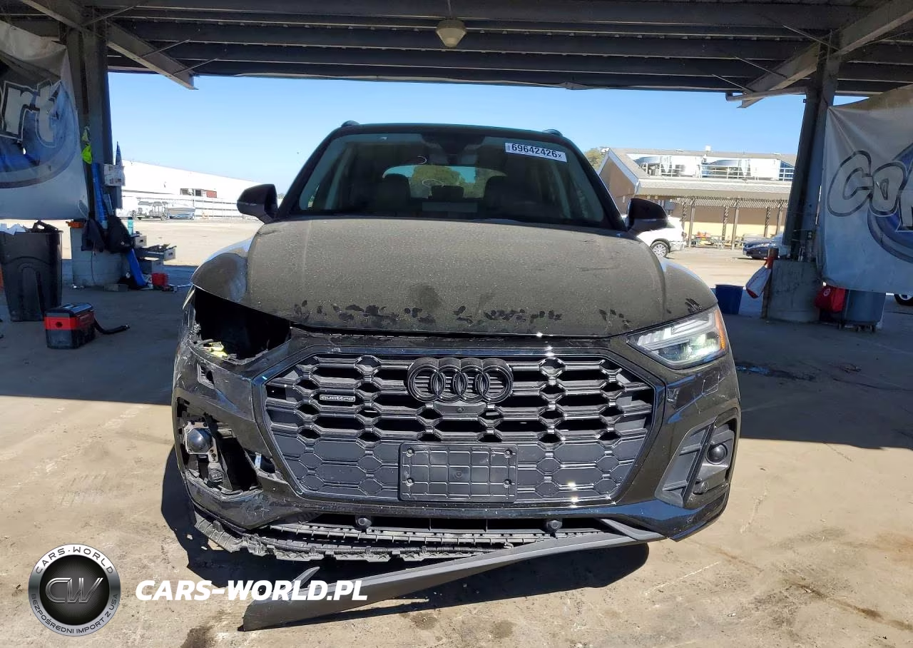 2022 Audi Q5 Prestige 45 VIN:WA1FAAFYXN2026086 - 5