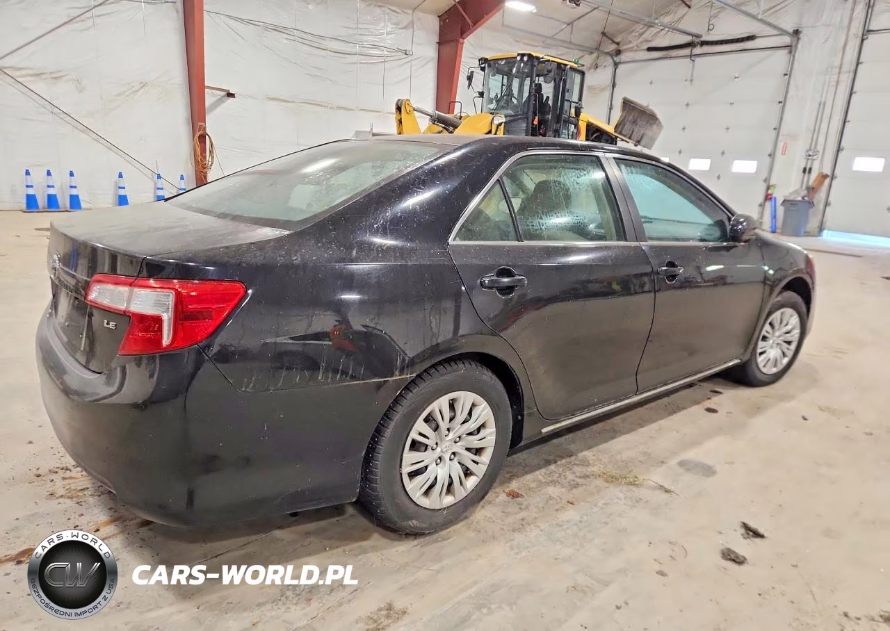 2012 Toyota Camry Le VIN:4T4BF1FK1CR225032 - 3