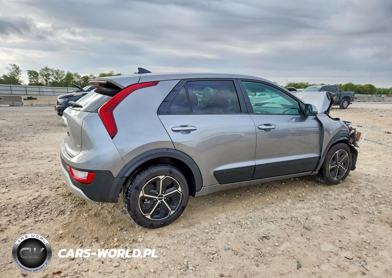 2026 Kia Niro Lx VIN:KNDCP3LE9T5363664 - 3