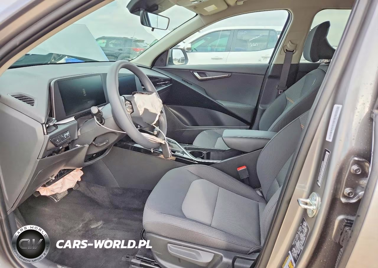 2026 Kia Niro Lx VIN:KNDCP3LE9T5363664 - 7