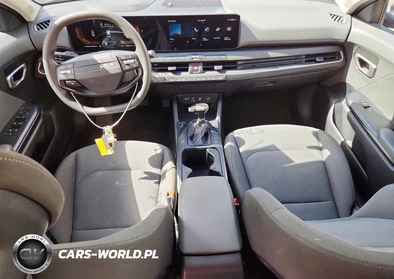 2025 Kia K4 Lxs VIN:3KPFT4DE7SE066649 - 8