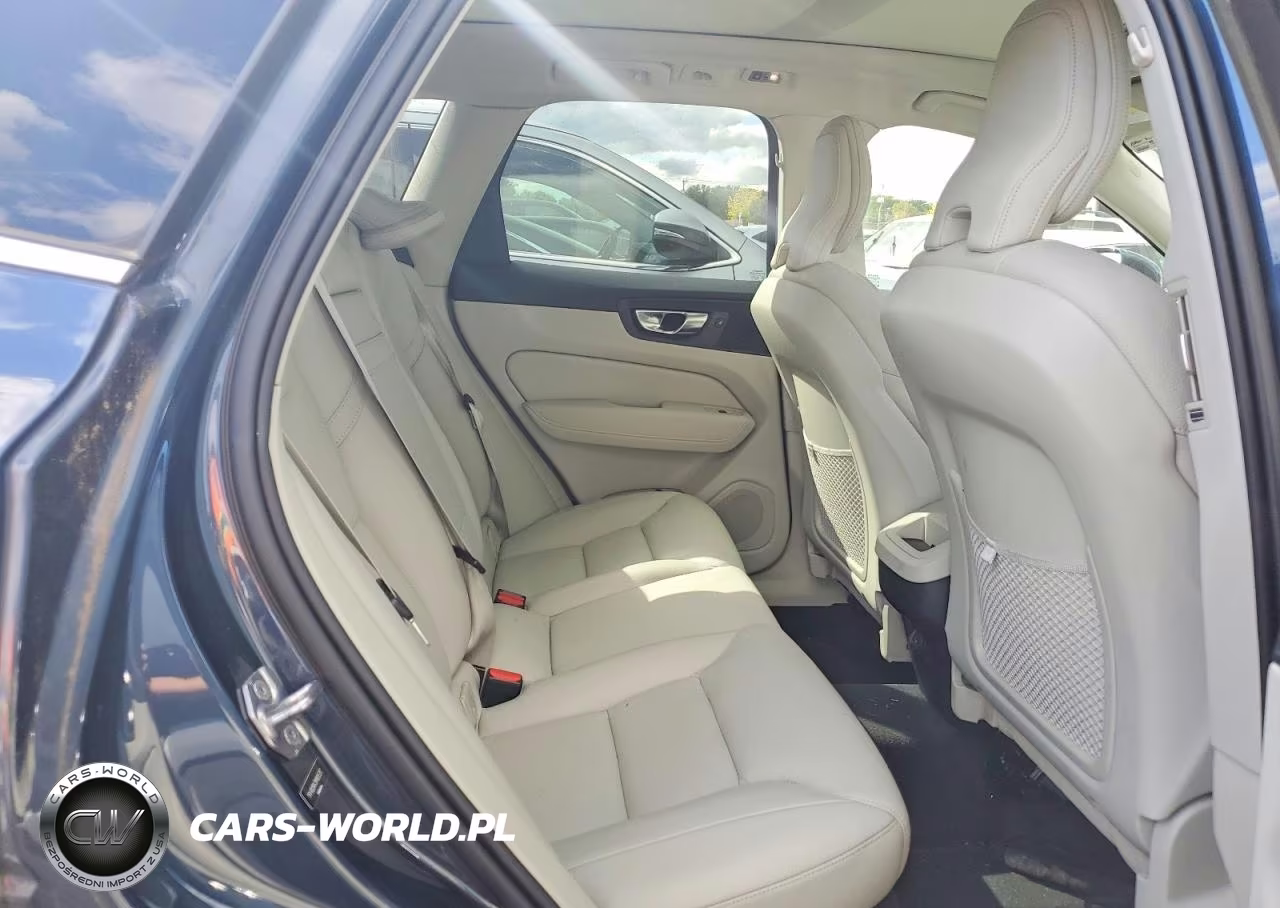 2021 Volvo Xc60 T5 Momentum VIN:YV4102RK2M1815317 - 10