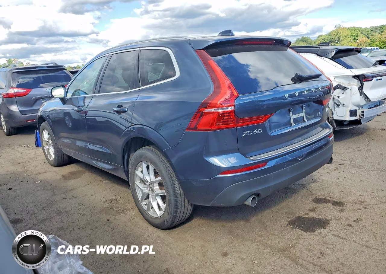 2021 Volvo Xc60 T5 Momentum VIN:YV4102RK2M1815317 - 2