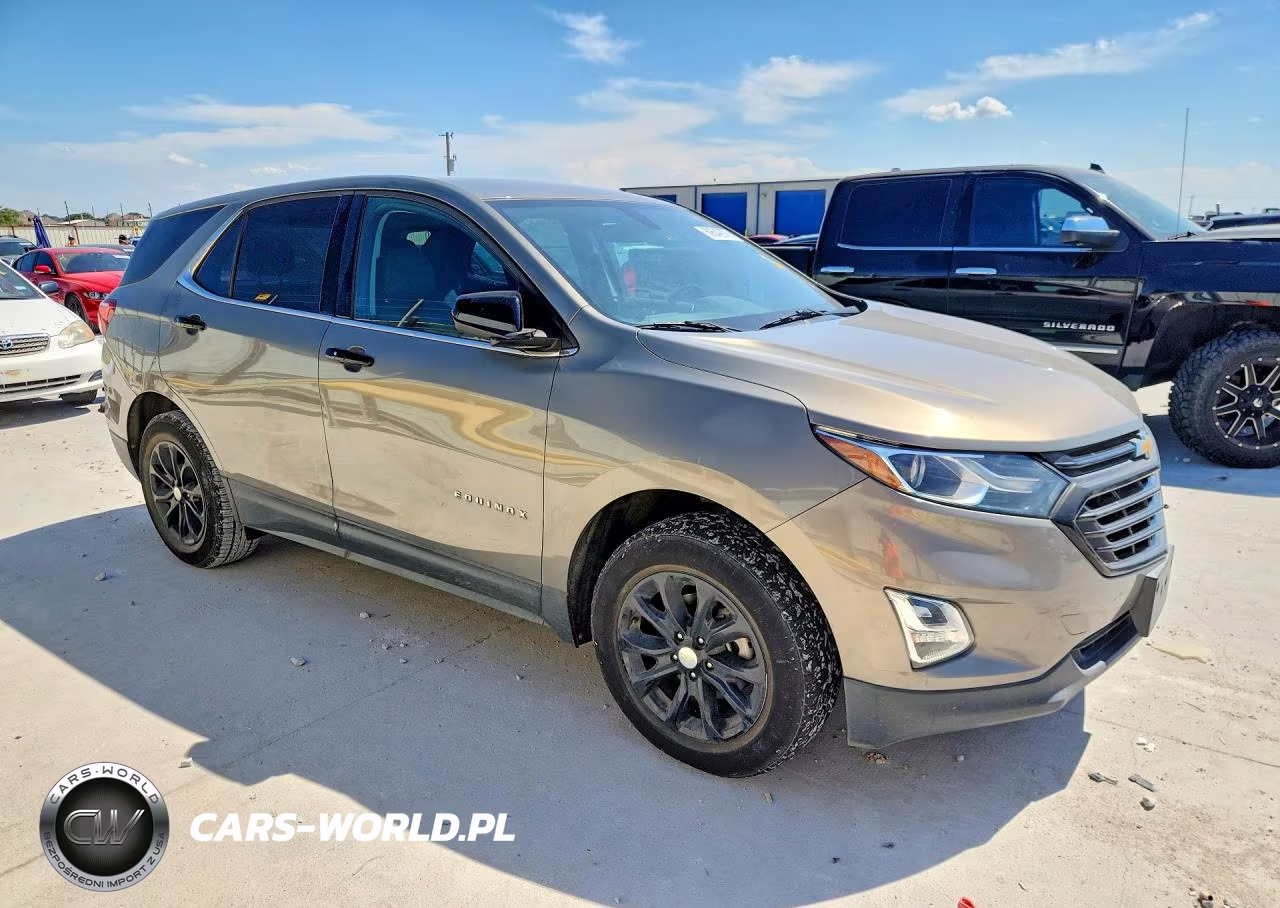 2018 Chevrolet Equinox Lt VIN:3GNAXJEV6JS535684 - 4