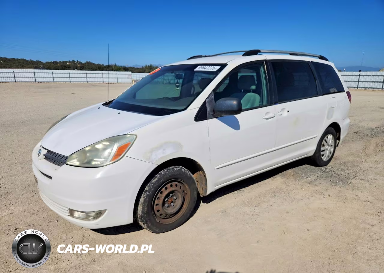 2005 Toyota Sienna Le 8 Passenger