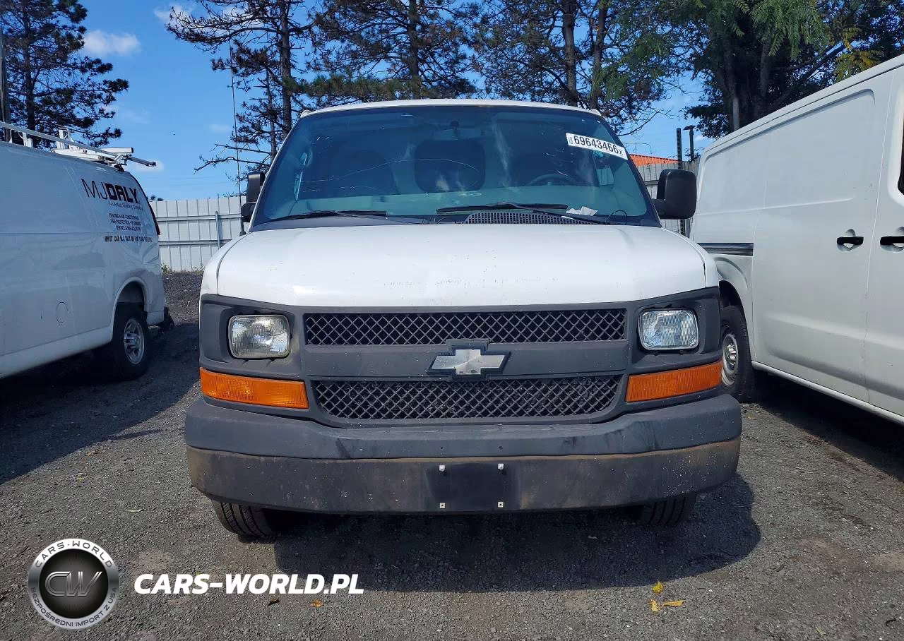 2014 Chevrolet Express 1500 Cargo Delivery Van VIN:1GCSGAFX4E1109268 - 5