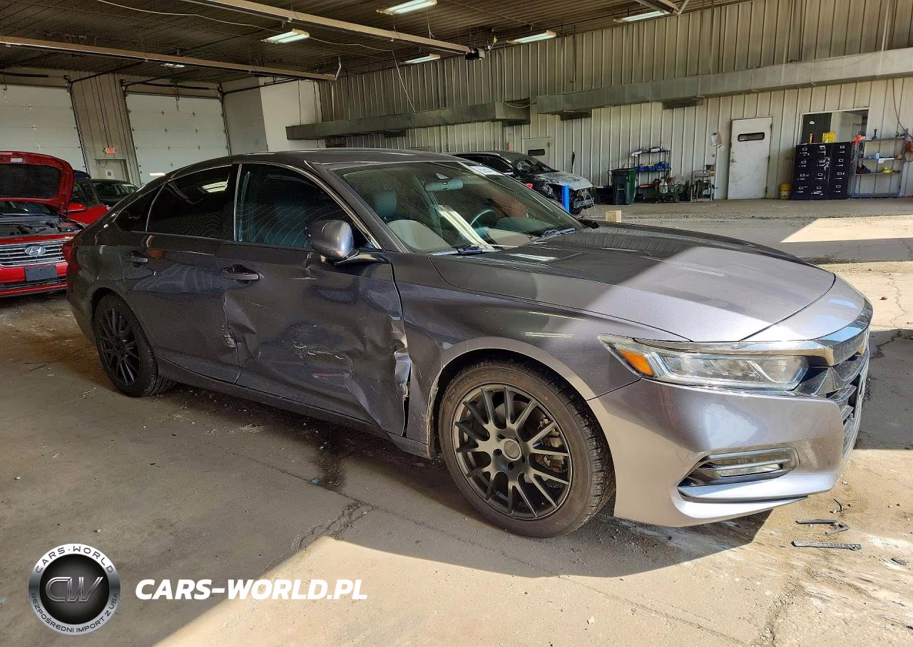 2018 Honda Accord Sport VIN:1HGCV1F36JA028663 - 4