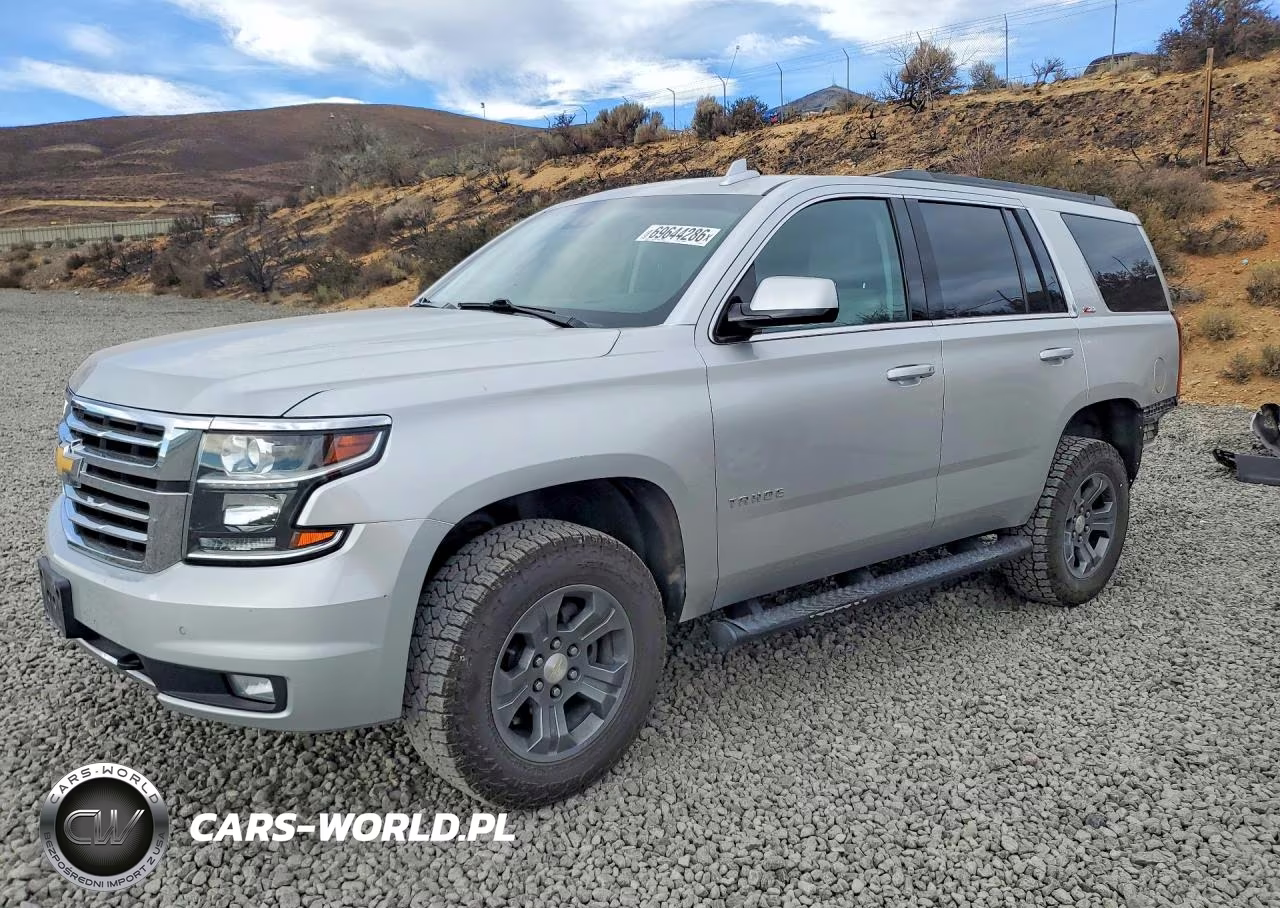 2018 Chevrolet Tahoe K1500 Lt VIN:1GNSKBKC2JR213171 - 1
