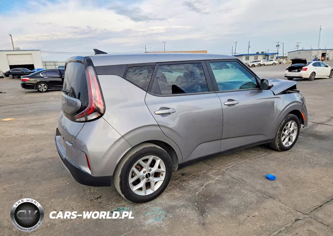 2023 Kia Soul Lx VIN:KNDJ23AU5P7884312 - 3