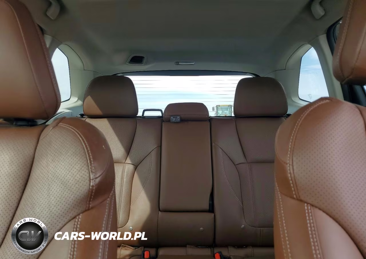 2019 Subaru Forester Touring VIN:JF2SKAWC2KH452533 - 10