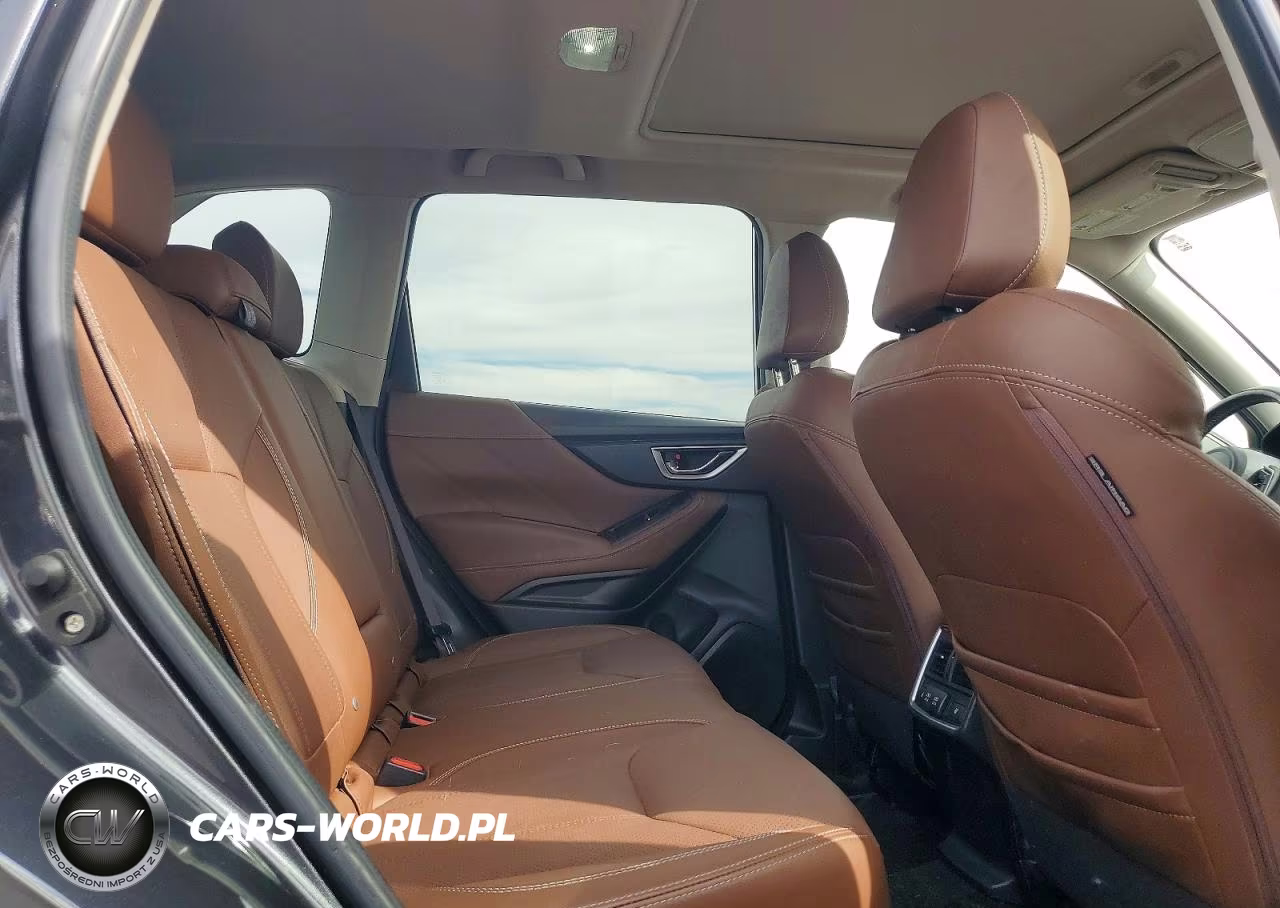 2019 Subaru Forester Touring VIN:JF2SKAWC2KH452533 - 11