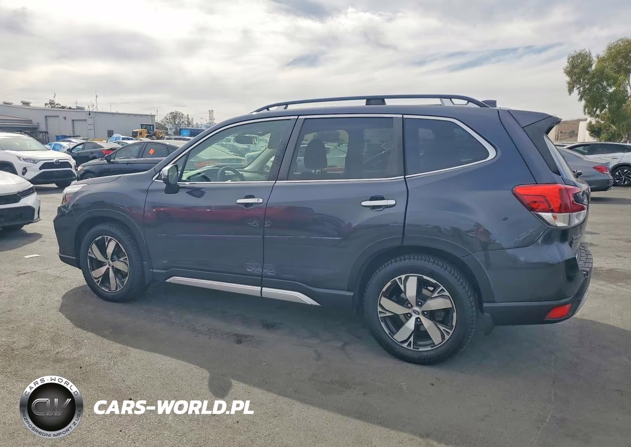2019 Subaru Forester Touring VIN:JF2SKAWC2KH452533 - 2