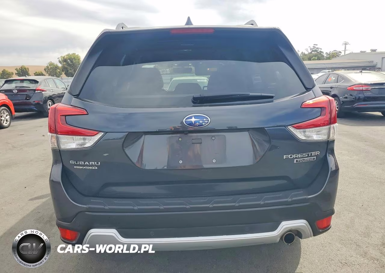 2019 Subaru Forester Touring VIN:JF2SKAWC2KH452533 - 6