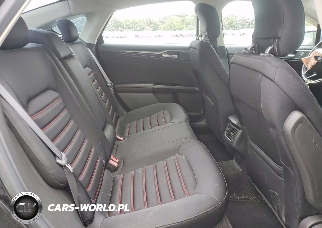 2014 Ford Fusion Se VIN:1FA6P0H70E5388435 - 10