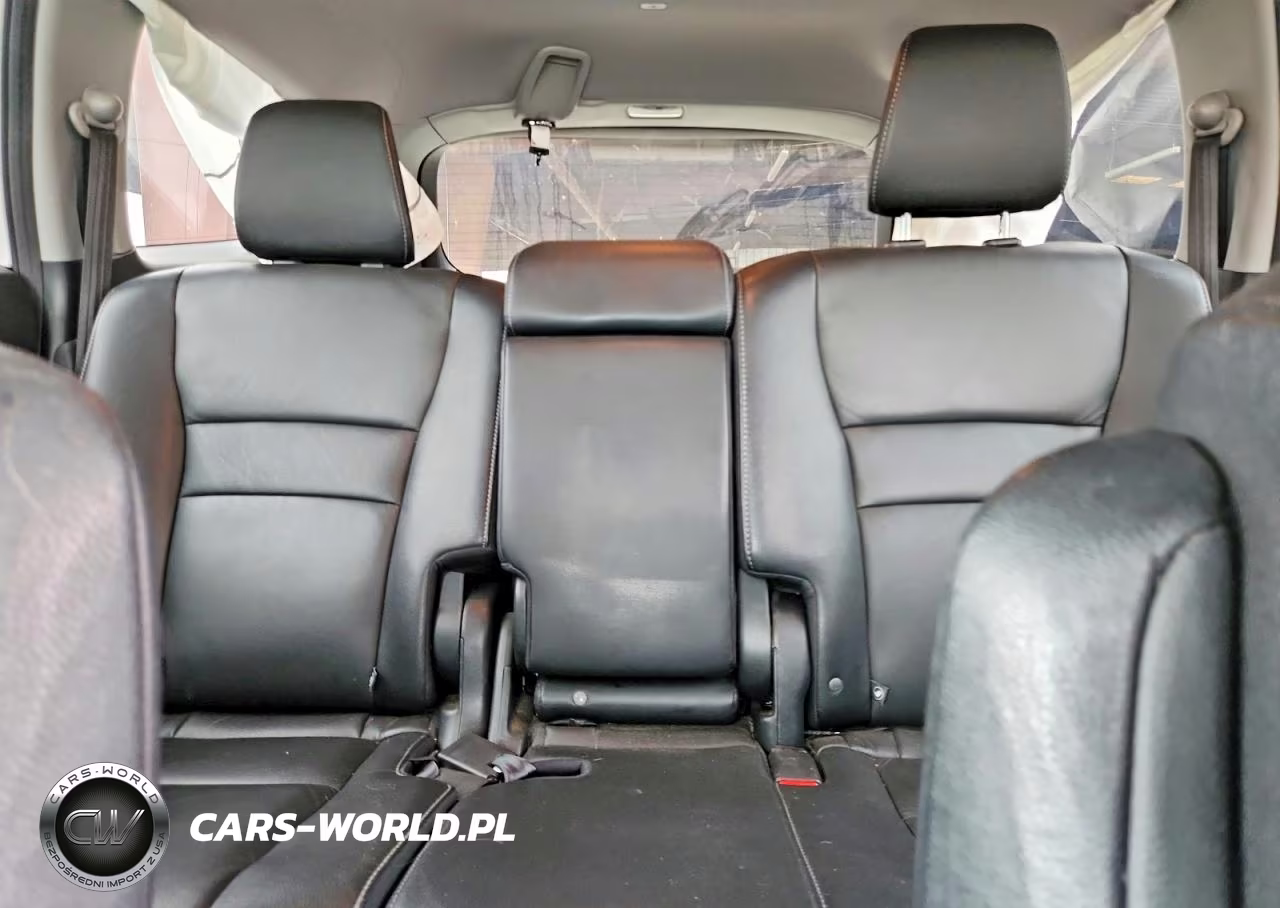 2017 Honda Pilot Touring VIN:5FNYF5H96HB026567 - 10