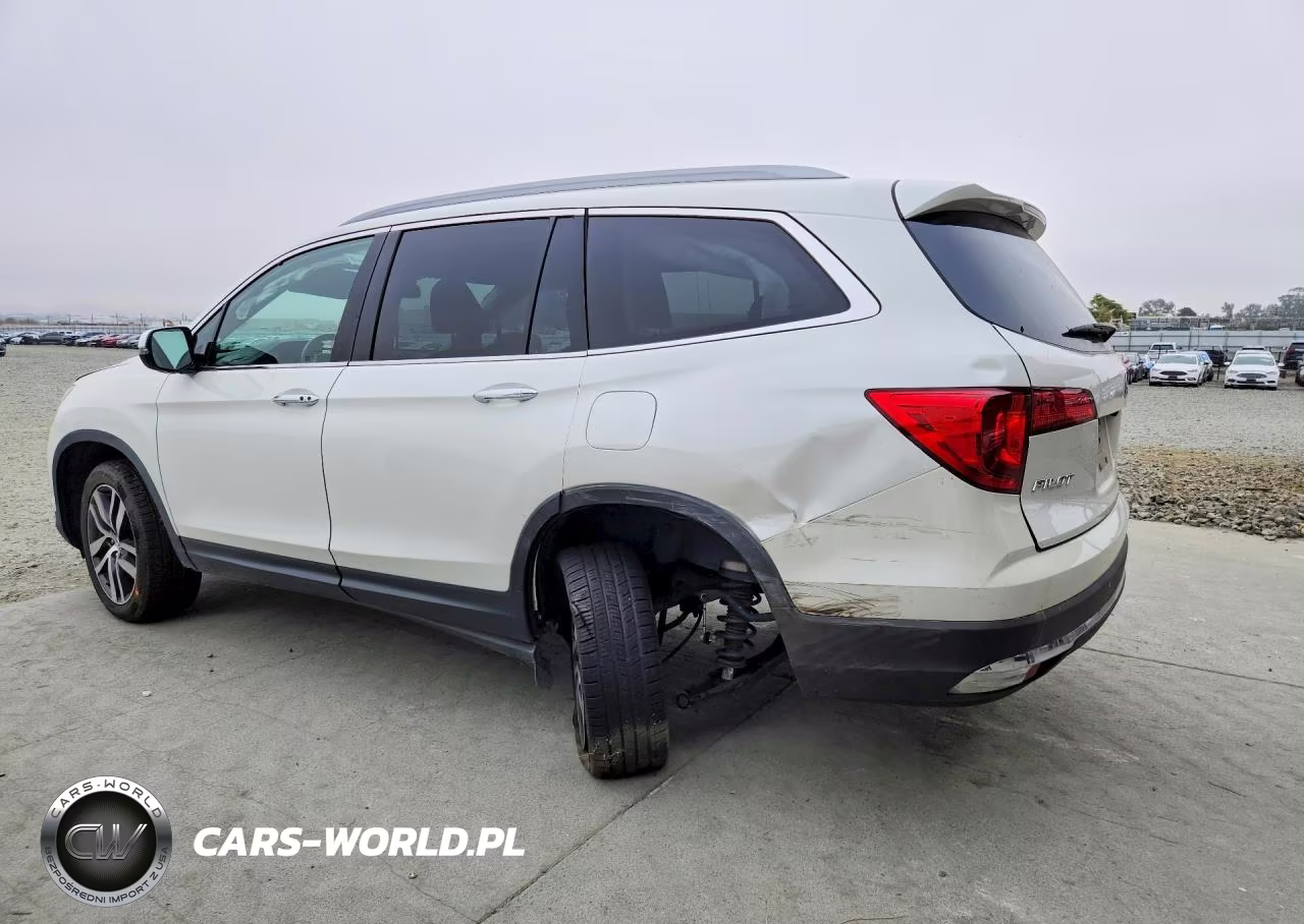 2017 Honda Pilot Touring VIN:5FNYF5H96HB026567 - 2