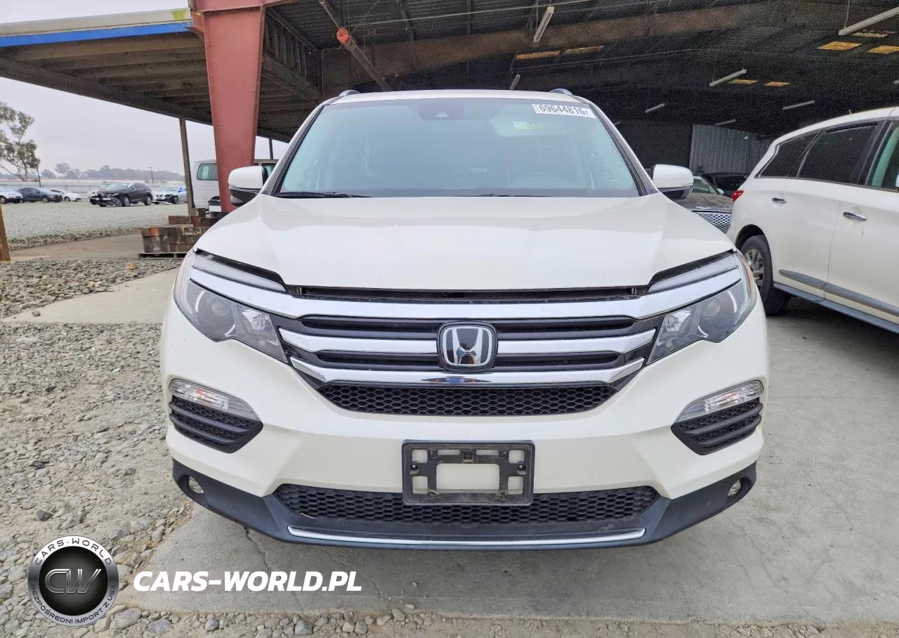2017 Honda Pilot Touring VIN:5FNYF5H96HB026567 - 5