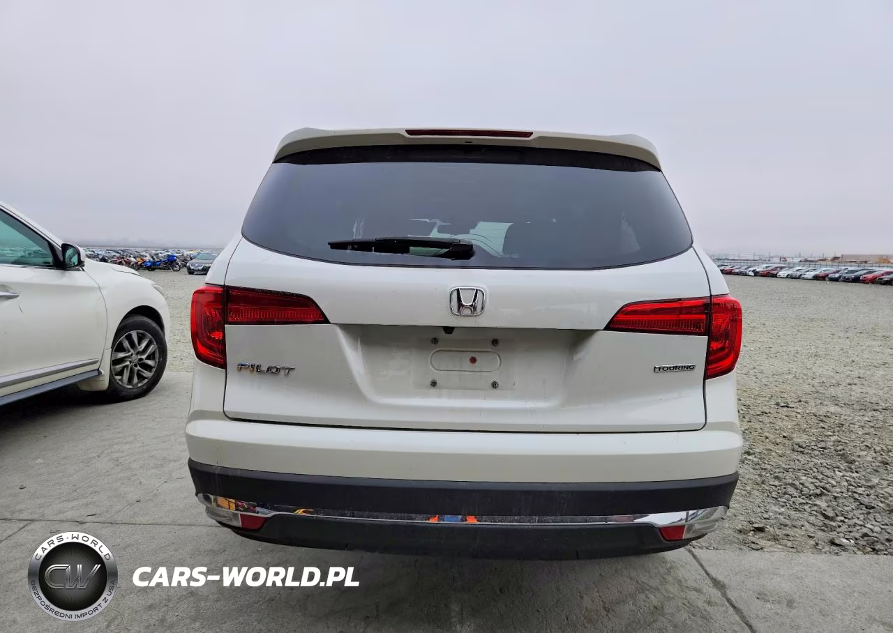 2017 Honda Pilot Touring VIN:5FNYF5H96HB026567 - 6