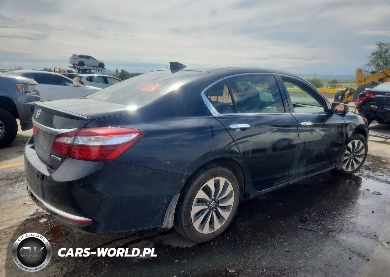 2017 Honda Accord Hybrid Exl VIN:JHMCR6F58HC005450 - 3