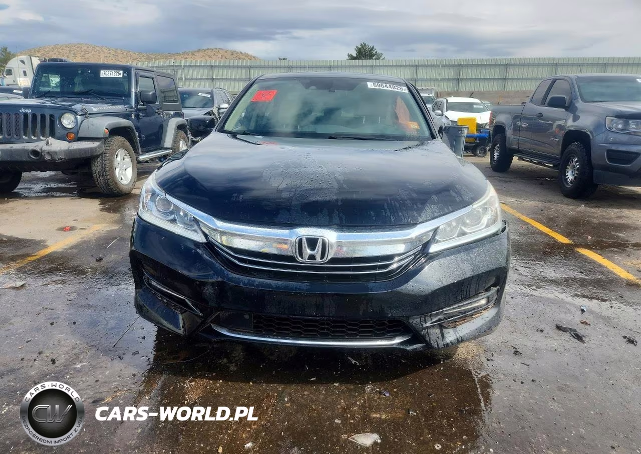 2017 Honda Accord Hybrid Exl VIN:JHMCR6F58HC005450 - 5