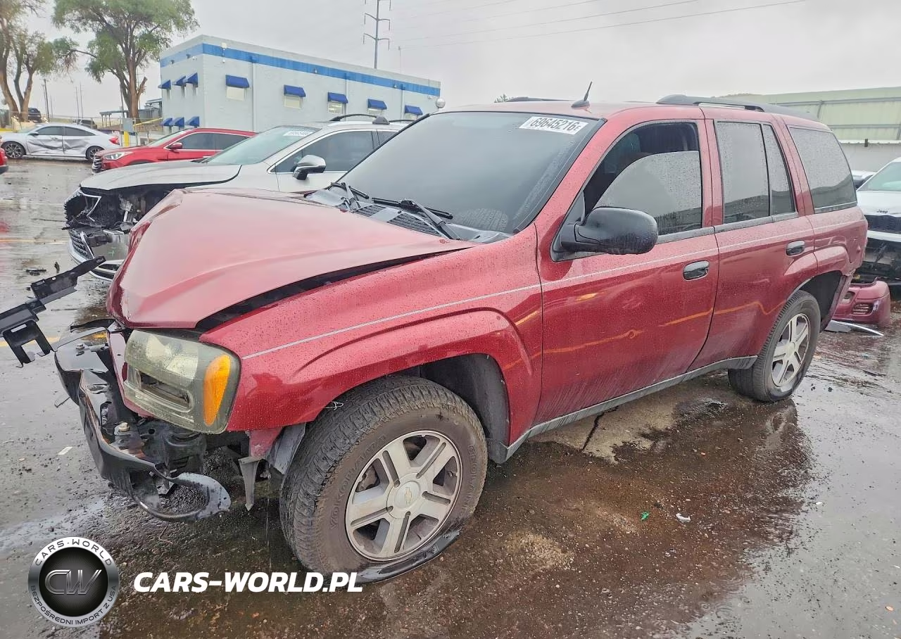 2005 Chevrolet Trailblazer Ls VIN:1GNDS13S652111119 - 1