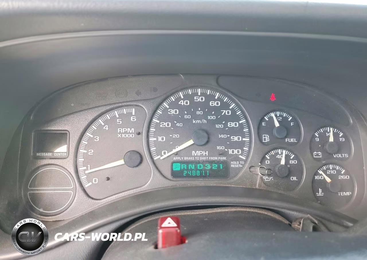 2001 Chevrolet Silverado C1500 VIN:2GCEC19T611209555 - 9