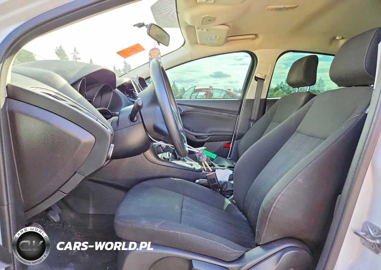 2018 Ford Focus S VIN:1FADP3E27JL313903 - 7