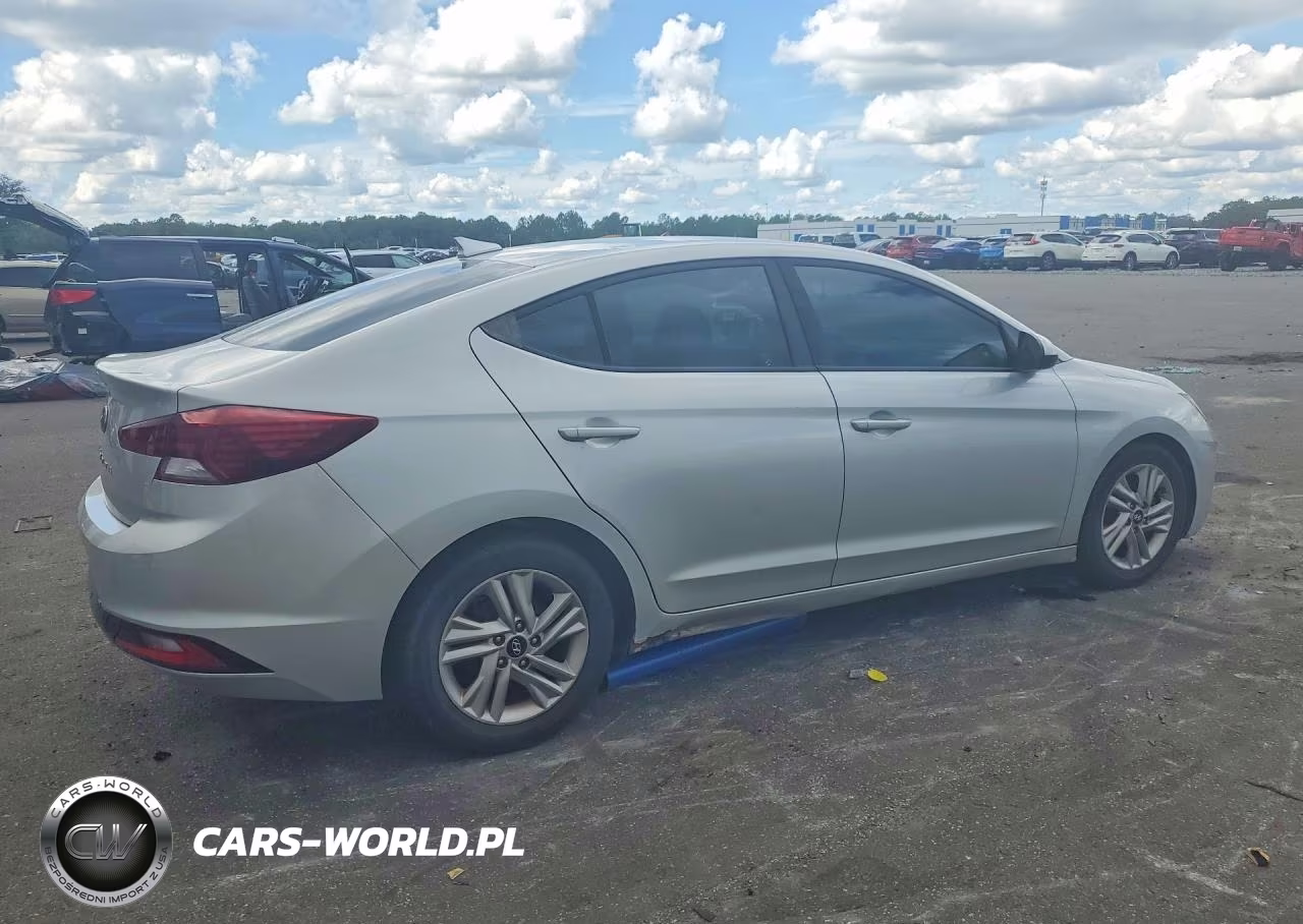 2020 Hyundai Elantra Sel VIN:5NPD84LF8LH506930 - 3