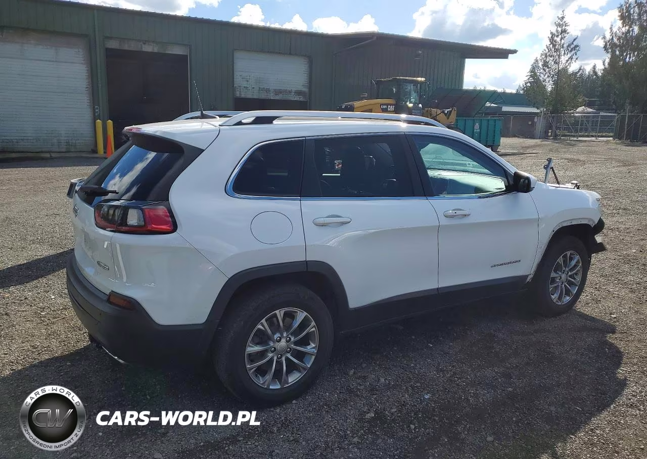 2019 Jeep Cherokee Latitude Plus VIN:1C4PJMLX4KD306741 - 3