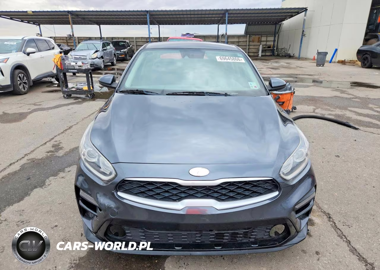 2019 Kia Forte Lxs VIN:3KPF24AD7KE091758 - 5