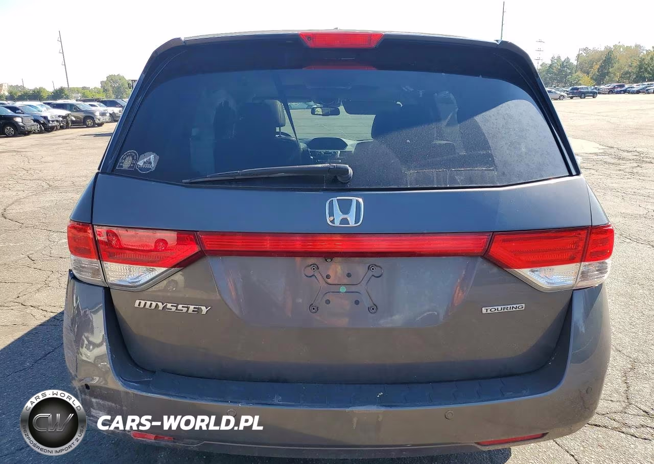 2015 Honda Odyssey Touring VIN:5FNRL5H92FB091541 - 6